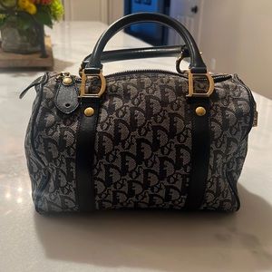 Christian Dior
Vintage Diorissimo Boston Bag
